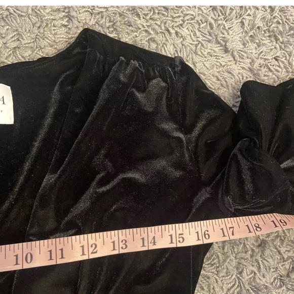 MISA LOS ANGELES Linde Velvet Bodysuit - Black - Size Small - Picture 6 of 7